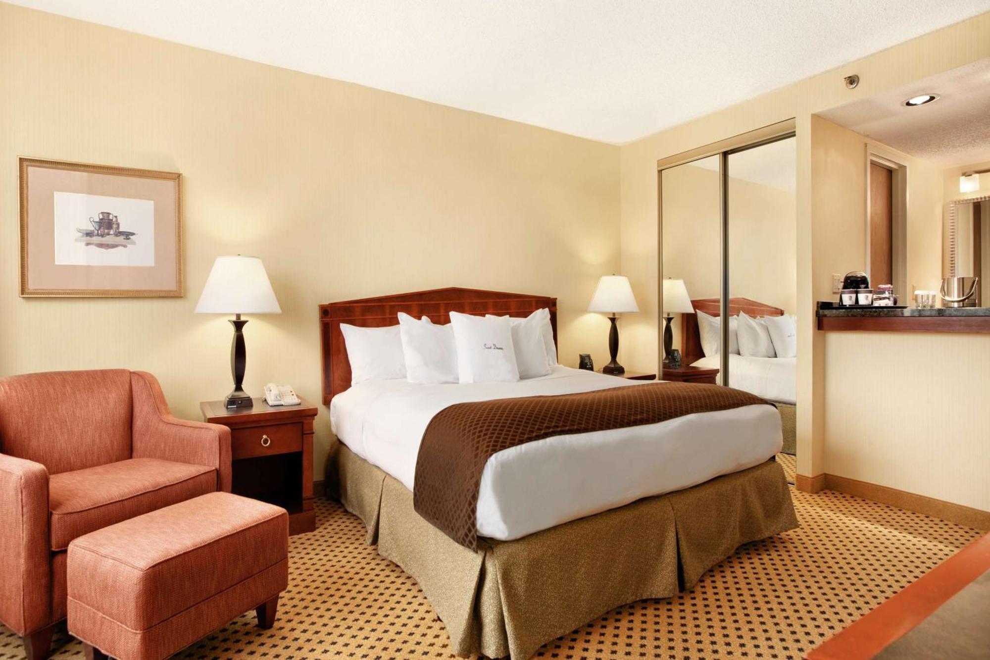 Doubletree By Hilton Hotel St. Louis - Chesterfield Esterno foto